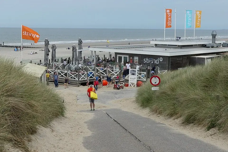 Strandpavillon bei Domburg