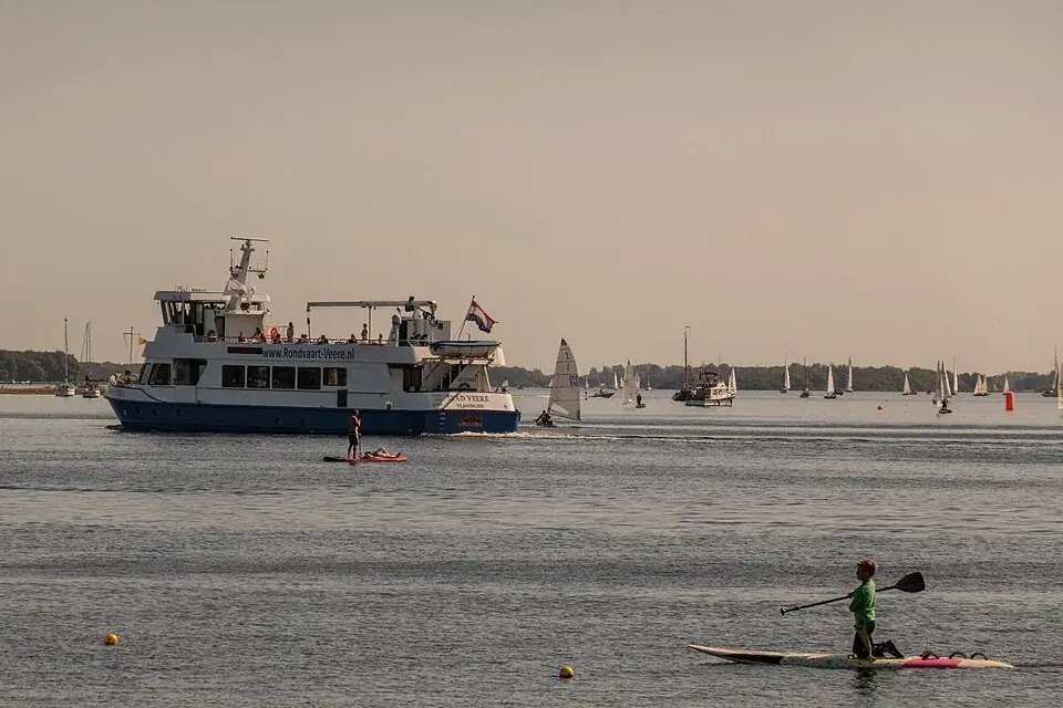 Ufer und Wasserlandschaft am Veerse Meer