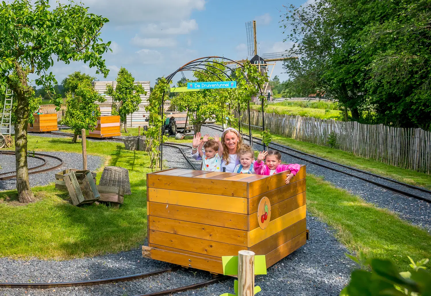 Kinderen beleven een dag op Avonturenboerderij Molenwaard